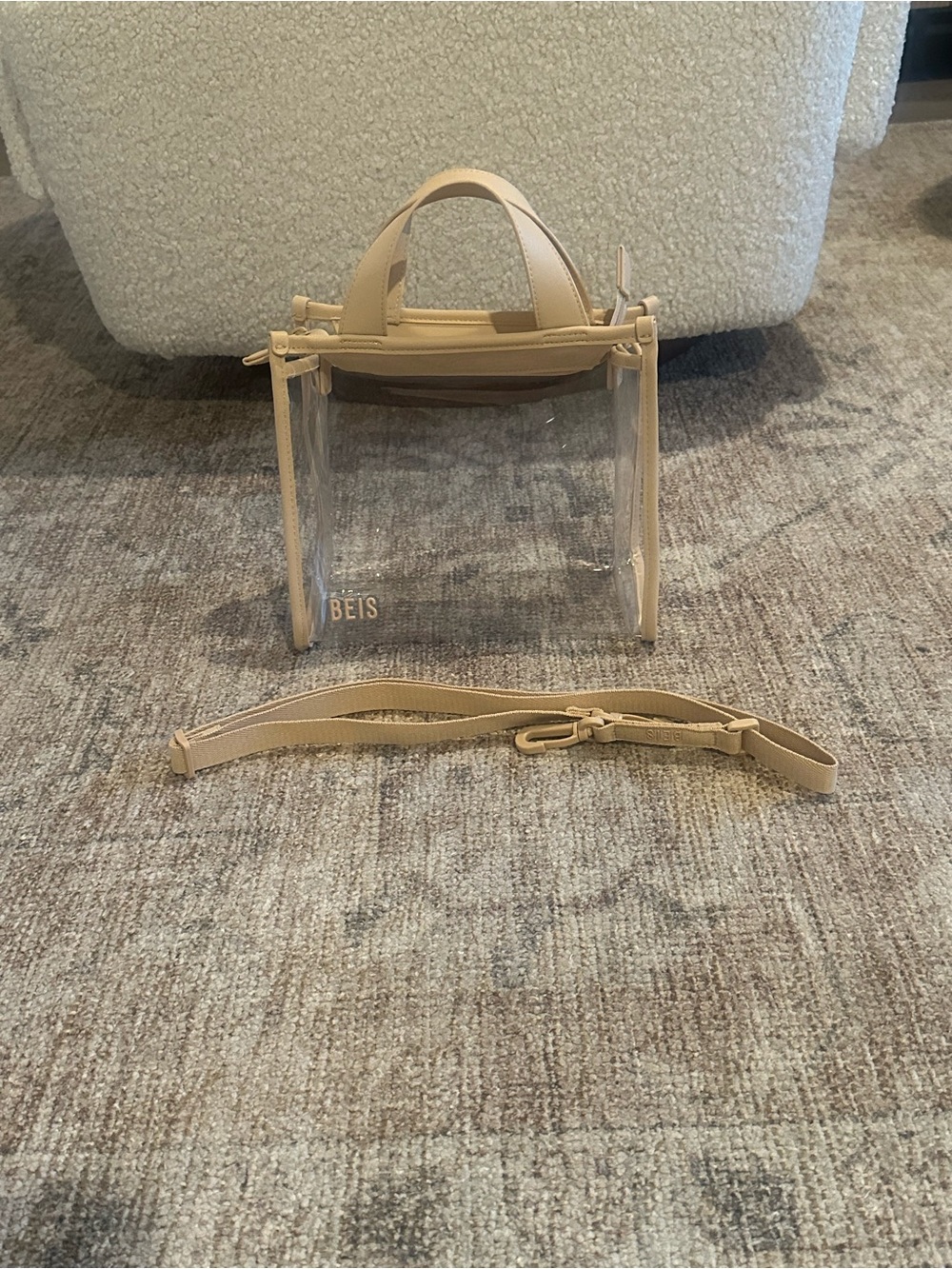 NWOT Beis The Stadium Crossbody in Beige - Picture 3 of 3